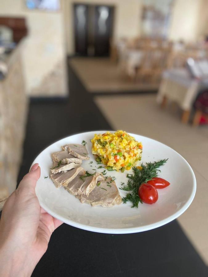 ホテル Kamyanka Mizhhirya  エクステリア 写真